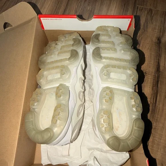 Nike Men’s White VaporMax Plus Lightweight Sneakers Sz 9 - Picture 9 of 10